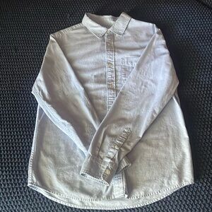 MEN’s GAP BUTTON DOWN SHIRT